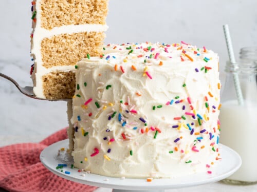 Specialty cakes and cupcakes