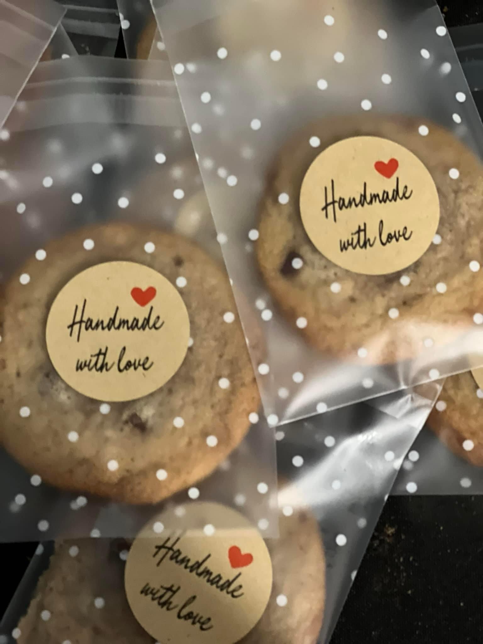 1 Dozen Chocolate Chip Cookies